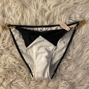 Victoria Secret bikini bottoms.